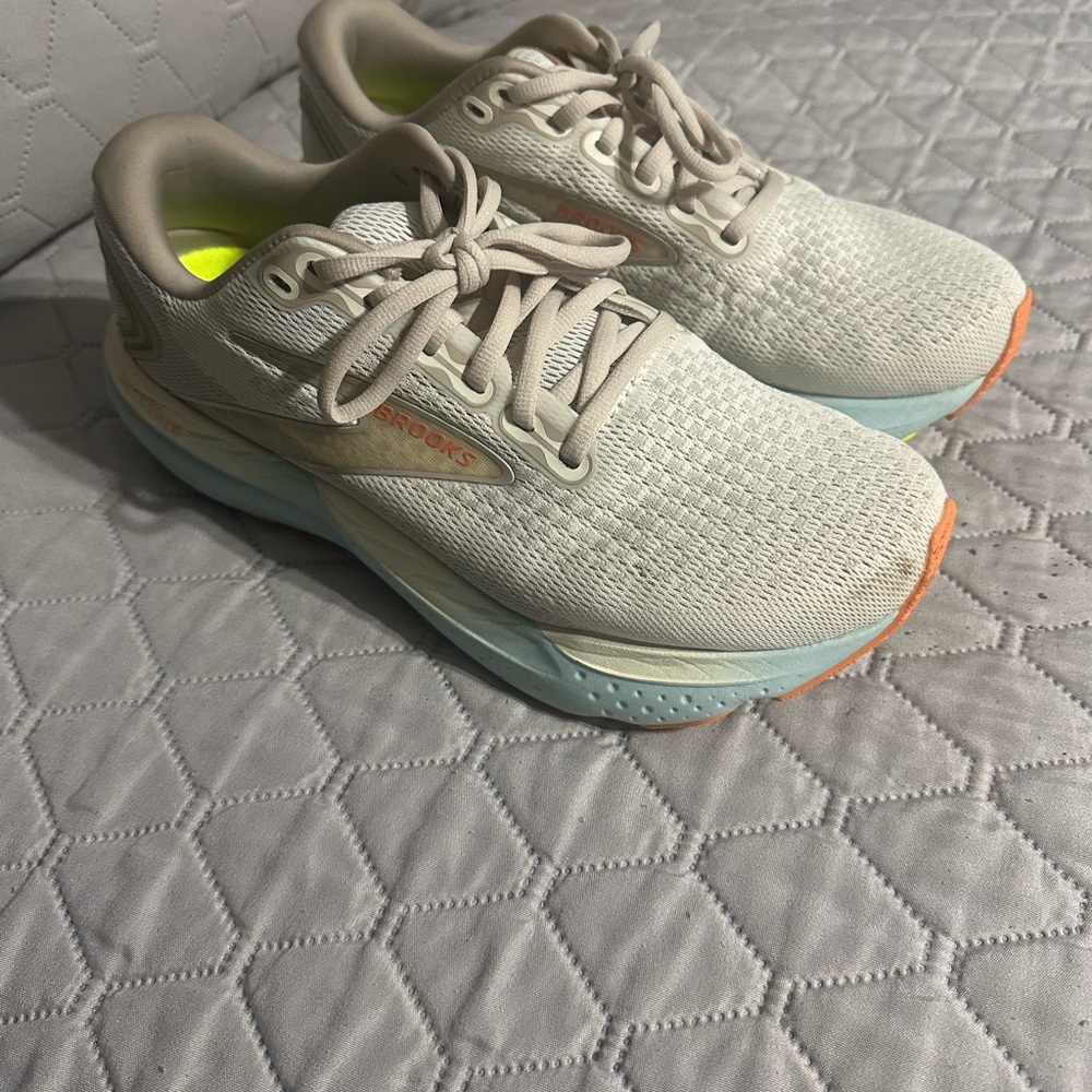 Brooks Cream Running Shoes
